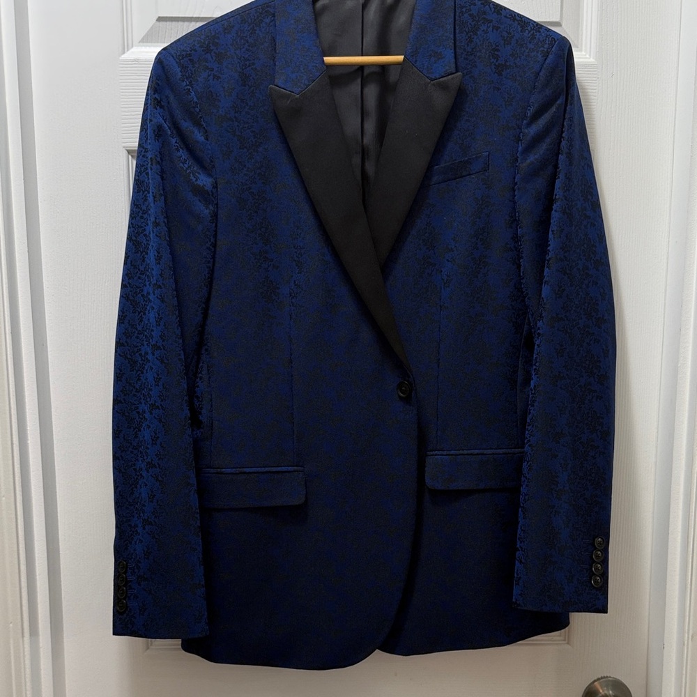 jf j.ferrar Blue and Black Tuxedo Blazer